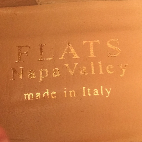 New Italian made russet suede flats - Picture 2 of 4